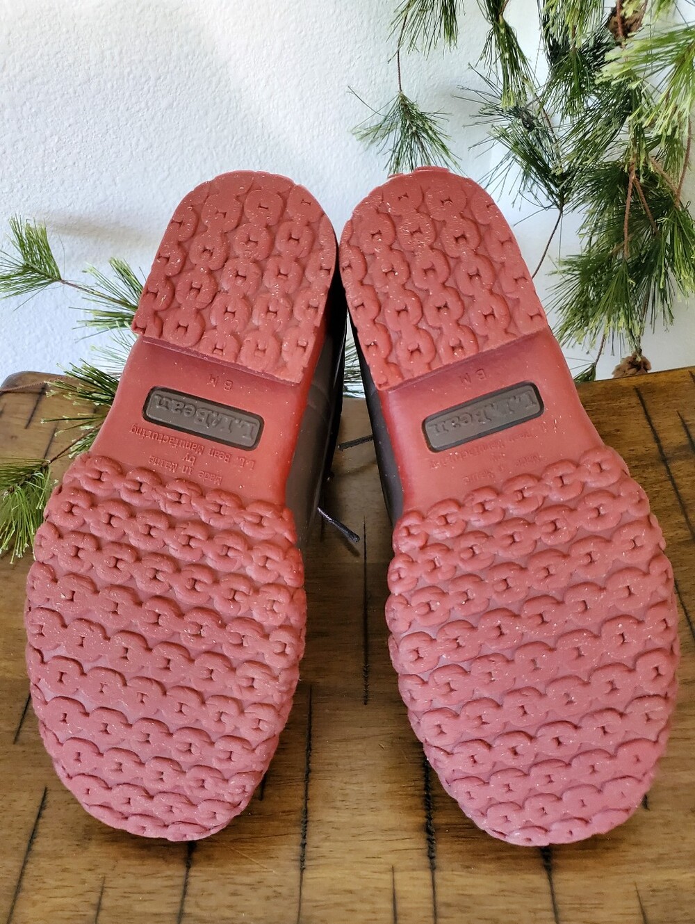 L.L.Bean 8" Bison Leather Duck Boots with Brick Red Rubber Soles Gorpcore Preppy - Picture 7 of 16